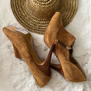 Guess Women's Tan Suede Peep-Toe Heels
